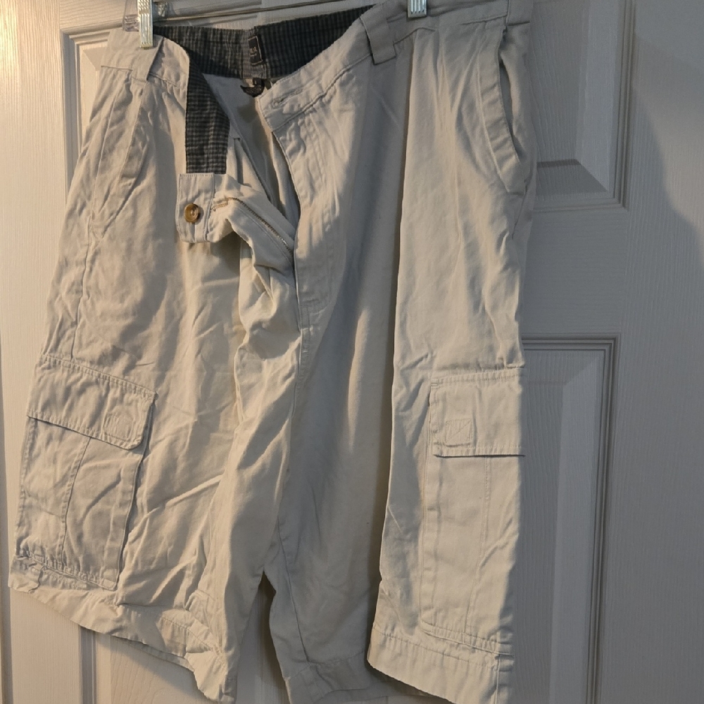 Splitrail Men's Cargo Shorts - Light Tan